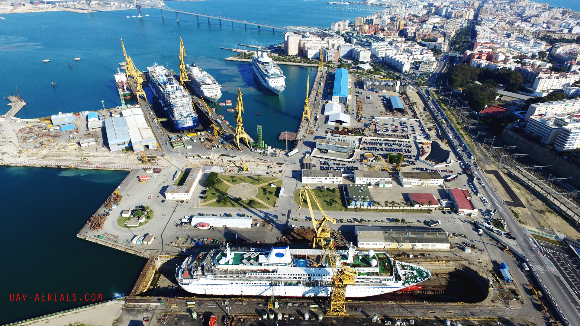 Actividad “Transformaciones Sociolaborales en el Sector del Metal en Cádiz”